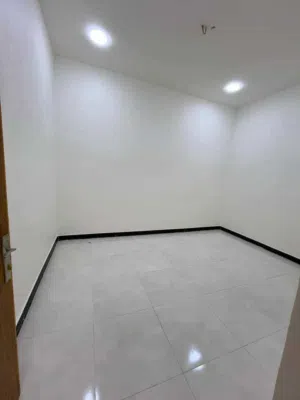 صباغ وطلاس ترميم بيوت وجميع أنواع الديكور بسعار مناسبه شنو عندك راسلني وادلل........................
