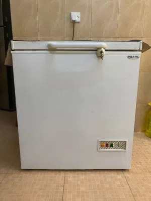 للبيع فريزر Pearl 250L لتر