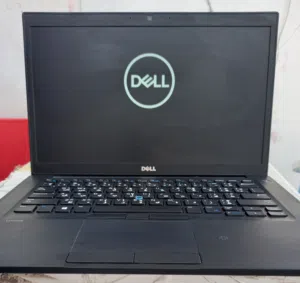 المعالج كور اي 5 الجيل 6.  الهارد 256  ssd . الرام 8  ddr4  حجم الشاشة 14