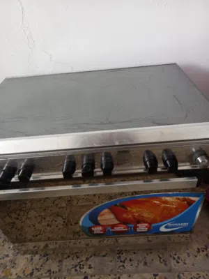 طباخ حجم كبير 5 مشاعل مستخدم بحالة جيدة صناعة إيطاليا  للبيع