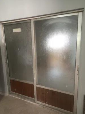 باب المنيوم للبيع