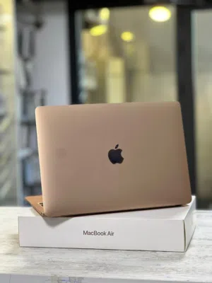 MacBook M1