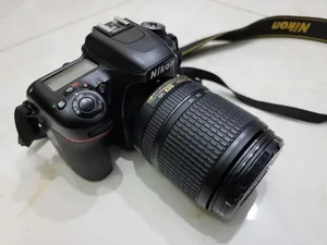 كاميرا  nikon 7500D للبيع مستخدم نضيف شبه جديد