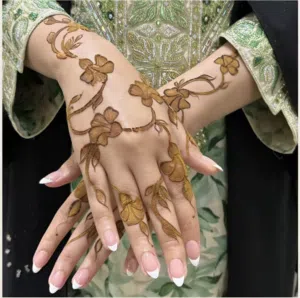Henna حناية حنانة