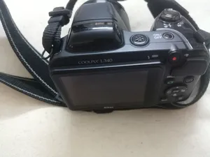 DSLR Cameras . Nikon . Used4