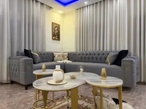 طقم كنب 9 مقاعد خشب للبيع استعمال اسبوعين