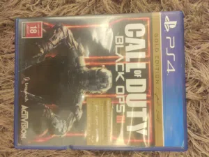 Black ops 3 cd  غير مستعمل نظيف للبيع (النسخه الذهببه)  مع الإضافات والمابات مع DLC الكود حق الDLC