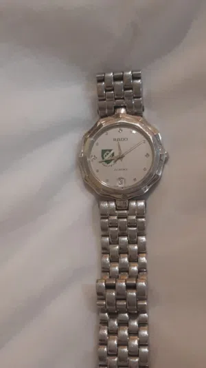 ساعة راديو هدية خاصه