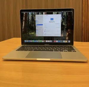 Apple Macbook Pro M1 2020  A2338