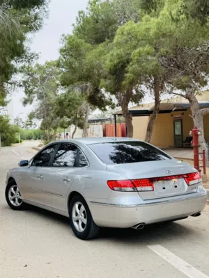هنداي ازيره 2008