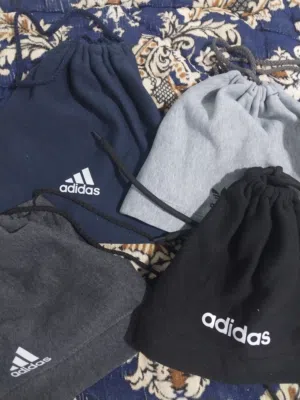 Abaya . Adidas . OS . New2
