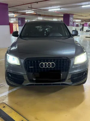 Audi Q5 S Line Black Edition صيانة الوكالة 2016
