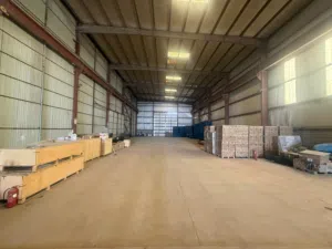 Warehouse for Rent with valid commercial license
