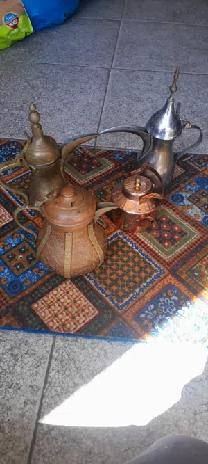 نحاسيات جميله المجموعه كامله للبيع بسعر    60  نهائي انشالله   البيع مجموعه كامله