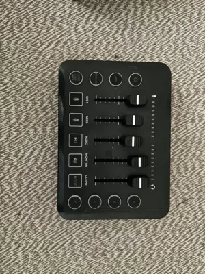 مكسر من شركه live sound card نضيف