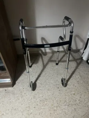 عندي وكير للبيع جديد