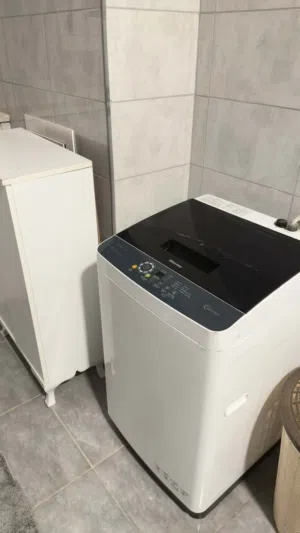 غسالة حوايج نوعها Hisense