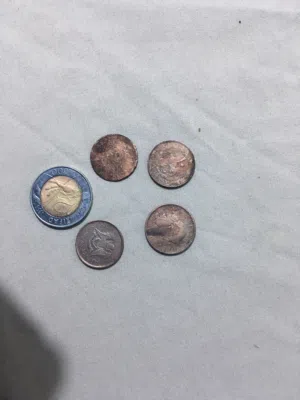عملات معدنية