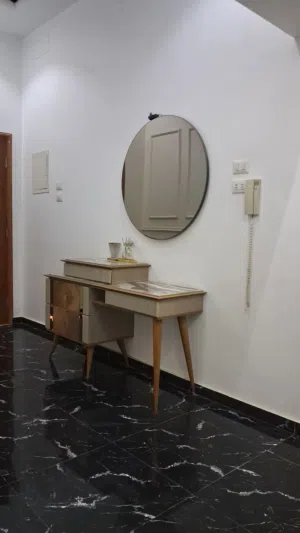مدخل احذيه نظيف للبيع