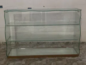 ستاند مرش للبيع شبه جديد نطيف بلكمال قابل لنقاش