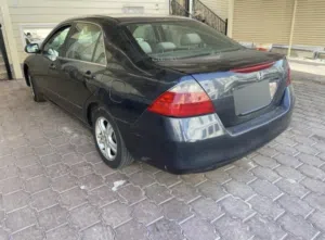 للبيع هوندا اكورد 2007