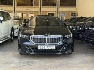 BMW 520i وكالة العروش 2025