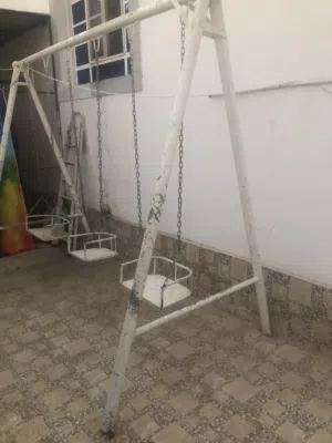 للبيع ارجوحة