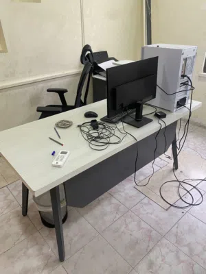 اثاث مكتب مستعمل للبيع