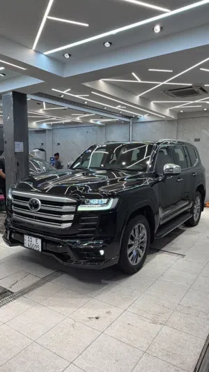 Used Toyota Land Cruiser in Baghdad
