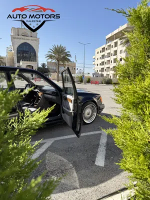 مرسيدس بطة 200 للبيع نقدي أو دفعه لا تقل عن 15 والبدل وارد