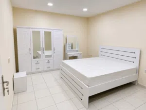 Selling brand new bedroom set