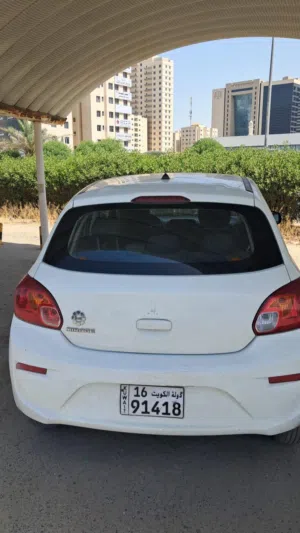 للبيع 5 سيارات ميراج