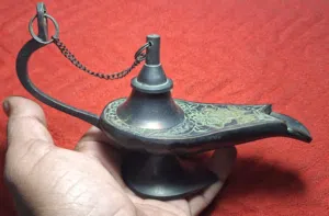 قطعه متحفيه نحاس قديم