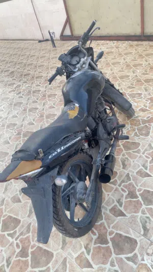 هوندا يونيكورن 150cc