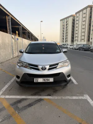 تويوتا راف فور 2013