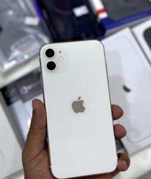 Apple iPhone 11 128 GB in Muscat