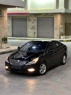 Used Hyundai Sonata in Tripoli