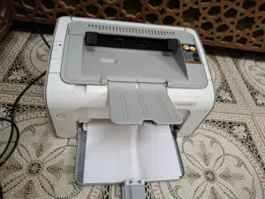 hp1102 مستعملة نظيفة جدا
