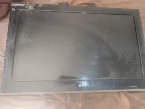 شاشه LG للبيع مستعمل