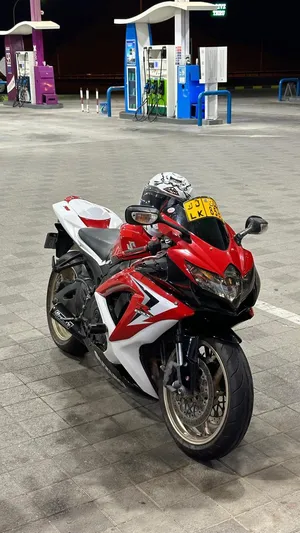 ‏سوزوكي ‏.‏ GSX-R750 ‏.‏ 2008‏3