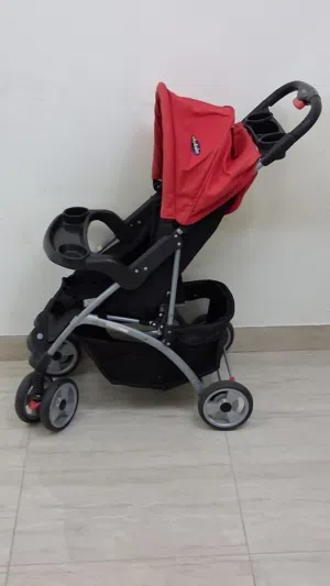 عربه اطفال ممتازة جدا سهله الاستخدامEasy-to-use baby stroller