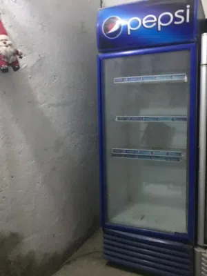 عارضه مشروبات غازيه وغيره