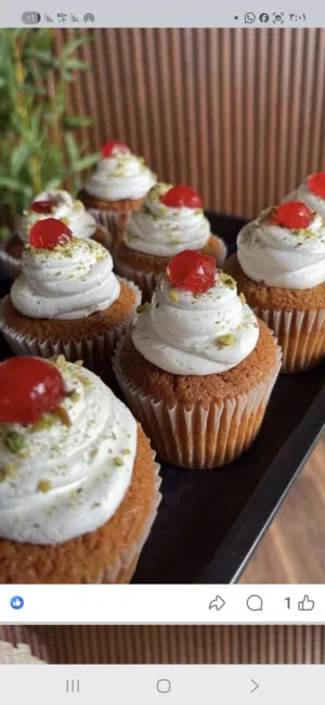 مطبخ و محل معجنات بالترخيص والافتة جاهز   للايجار