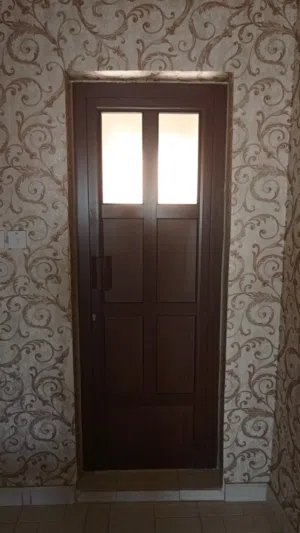 نحن نشتري نوافذ وأبواب الألمنيوم، النوافذ