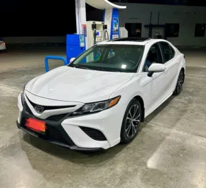 Used Toyota Camry in Al Dakhiliya