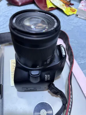 كاميرا كانون 250D