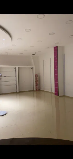 محل للبيع سعر مغري