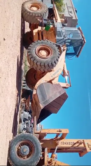 للبيع رافعة شوكية كوماتسو Komatsu 10طن