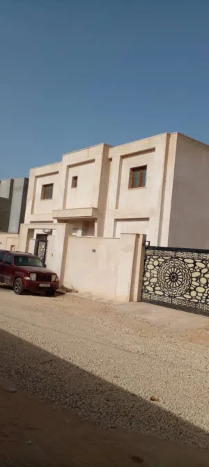 منزل لي للبيع