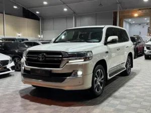 Land Cruiser Grande Touring